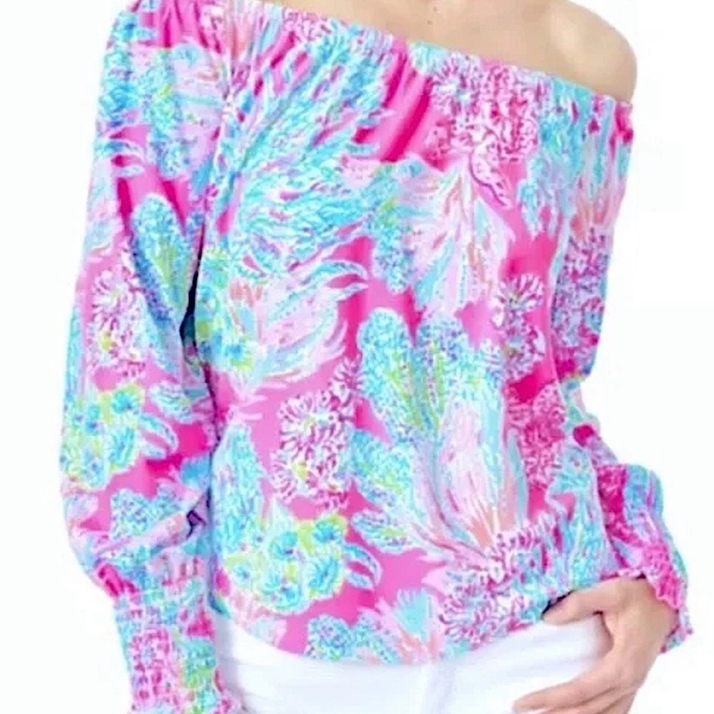 SOLD. EUC Lilly Pulitzer Lana Top. Size XL.